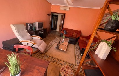 Reventa - Villa - San Miguel de Salinas - Pueblo