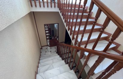 Reventa - Villa - San Miguel de Salinas - Pueblo