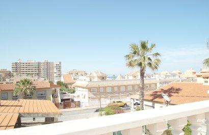 Reventa - Townhouse / Duplex - La Mata - Playa