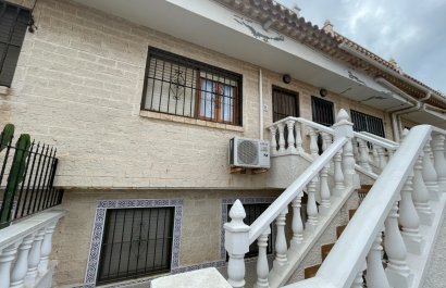 Reventa - Townhouse / Duplex - La Mata - Playa