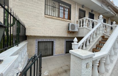 Reventa - Townhouse / Duplex - La Mata - Playa