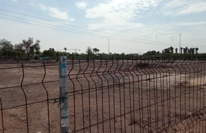 Reventa - Parcela / Terreno - Los Montesinos - La Herrada