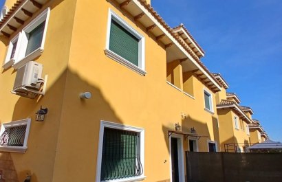 Reventa - Townhouse / Duplex - Ciudad Quesada
