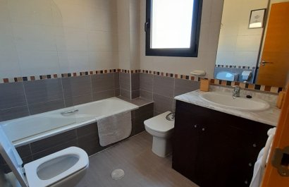 Reventa - Townhouse / Duplex - Ciudad Quesada