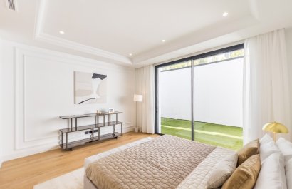 Reventa - Villa - Marbella - Golden Mile