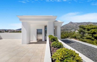 Reventa - Villa - Marbella - Golden Mile