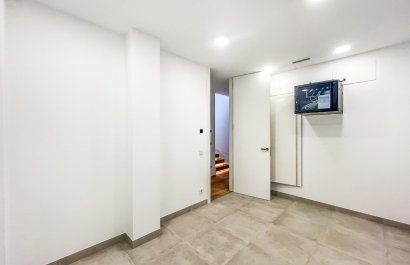 Reventa - Villa - Marbella - Golden Mile