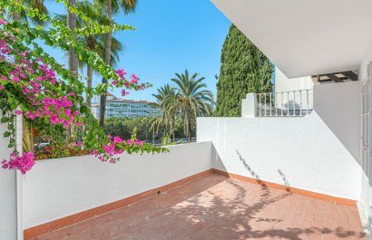 Reventa - Townhouse / Duplex - Marbella - Puerto Banús