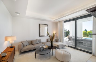 Reventa - Villa - Estepoa - El Paraíso