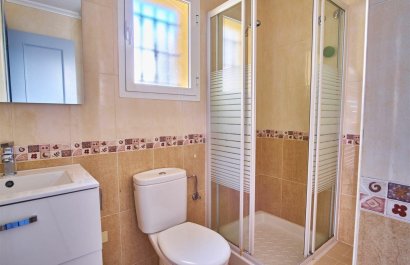 Reventa - Villa - Los Montesinos - La Herrada