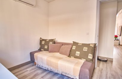 Reventa - Villa - Los Montesinos - La Herrada