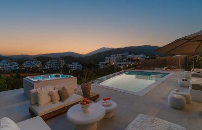 Reventa - Villa - Marbella - Nueva Andalucía