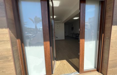 Reventa - Comercial - Guardamar del Segura - Comunidad Valenciana