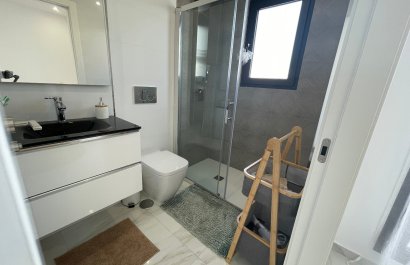 Herverkoop - Villa - Benijofar