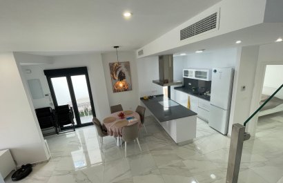 Herverkoop - Villa - Benijofar