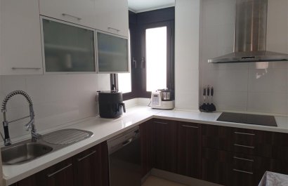 Reventa - Apartamento / piso - Estepoa - Selwo