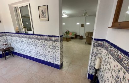 Resale - Villa - Daya Nueva