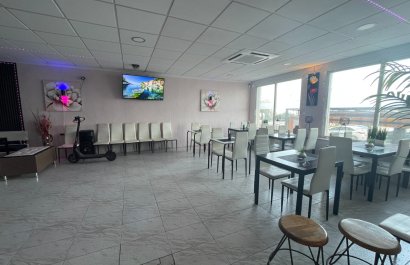 Reventa - Comercial - Torrevieia - Comunidad Valenciana