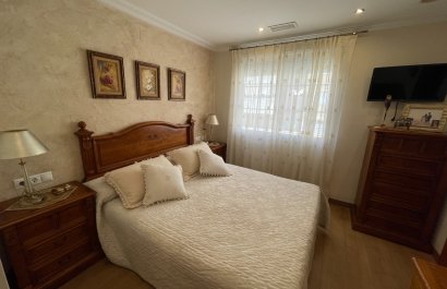 Reventa - Townhouse / Duplex - Elche - Center