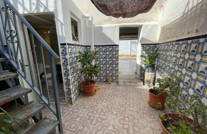 Herverkoop - Townhouse / Duplex / Corner - Jacarilla - Comunidad Valenciana