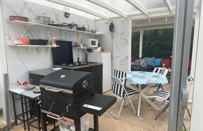 Reventa - Villa - Hondón de las Nieves - Urbaniz La Montañosa