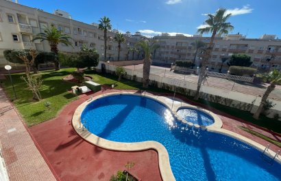 Resale - Apartment / flat - Torrevieia - Comunidad Valenciana