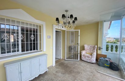 Reventa - Townhouse / Duplex - Benijofar - Monte Azul