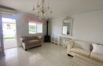 Reventa - Townhouse / Duplex - Benijofar - Monte Azul