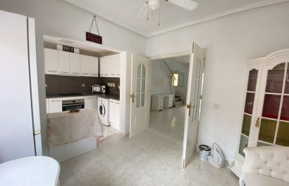 Reventa - Townhouse / Duplex - Benijofar - Monte Azul