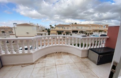 Reventa - Townhouse / Duplex - Benijofar - Monte Azul