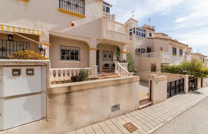 Reventa - Townhouse / Duplex - Orihuela Costa - Villamartín
