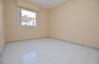 Reventa - Townhouse / Duplex - Torrevieia - Lago Jardín II