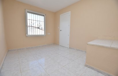 Reventa - Townhouse / Duplex - Torrevieia - Lago Jardín II