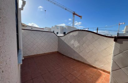 Reventa - Townhouse / Duplex - Torrevieia - Lago Jardín II