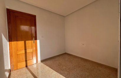 Reventa - Townhouse / Duplex - Orihuela Costa - Punta Prima