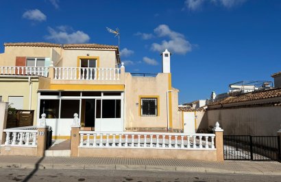 Reventa - Townhouse / Duplex - Orihuela Costa - Punta Prima