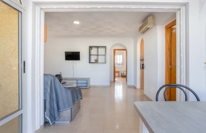 Reventa - Villa - Torrevieia - Urbanización San Luis