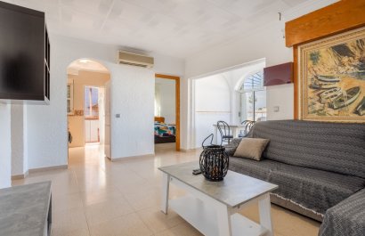 Reventa - Villa - Torrevieia - Urbanización San Luis
