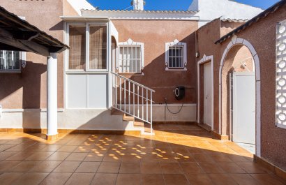 Reventa - Villa - Torrevieia - Urbanización San Luis
