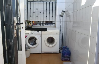 Reventa - Apartamento / piso - Los Montesinos - La Herrada