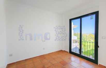 Reventa - Townhouse / Duplex - Polop - Urbanizacion