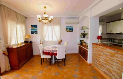 Reventa - Villa - Orihuela Costa - Los Dolses