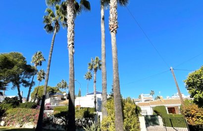 Reventa - Villa - Villamartin