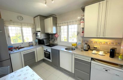 Reventa - Villa - Villamartin