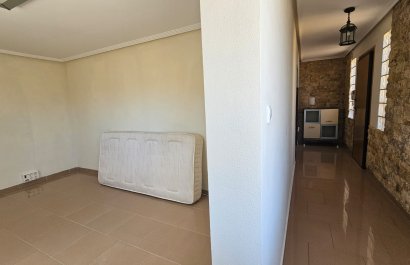 Resale - Villa - Los Alcázares