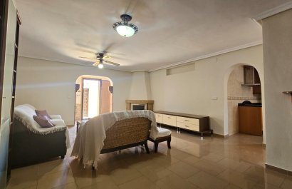 Resale - Villa - Los Alcázares