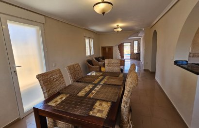 Resale - Villa - Los Alcázares