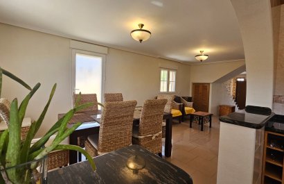 Resale - Villa - Los Alcázares