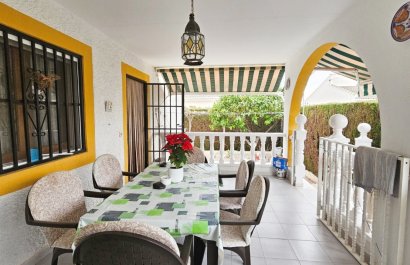 Resale - Villa - Los Alcázares