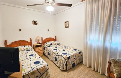 Resale - Villa - Los Alcázares